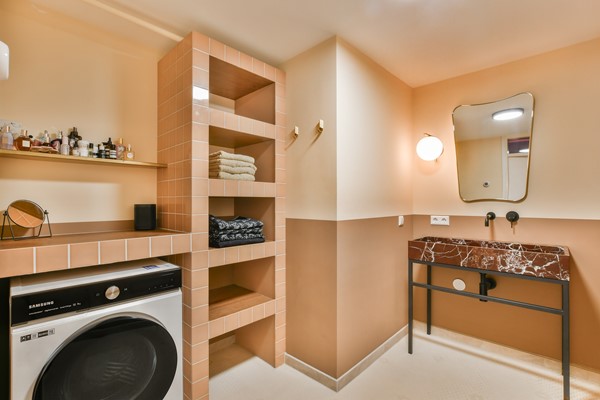 Medium property photo - Nova Zemblastraat 13H, 1013 RJ Amsterdam